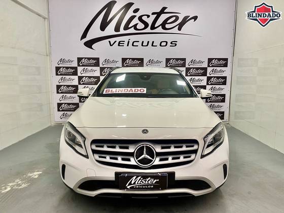 MERCEDES-BENZ GLA 200 1.6 CGI FLEX STYLE 7G-DCT